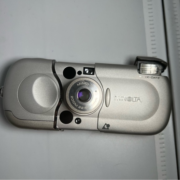 Minolta Vectis 2000 APS Point & Shoot Film Camera With Case Works - Picture 2 of 5